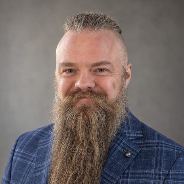 Aaron Lindsey